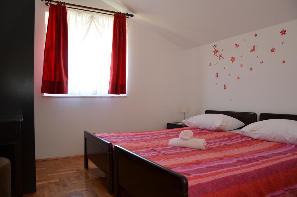 Apartment Kolundzic Novi Vinodolski Exterior foto